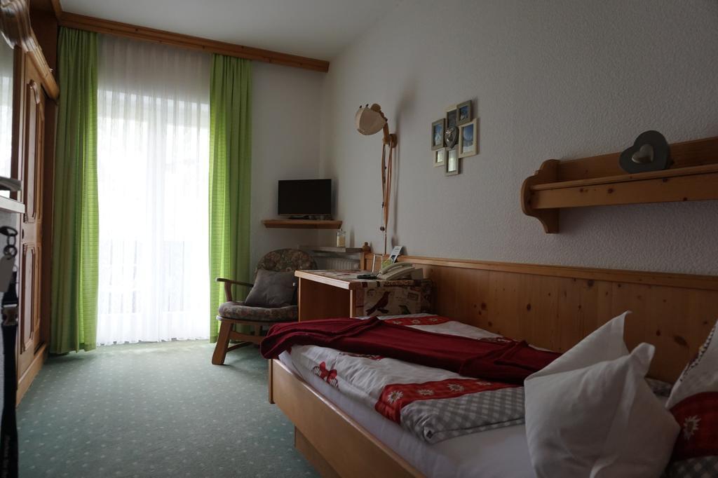 Hotel Garni Liberia Oberstdorf Eksteriør billede